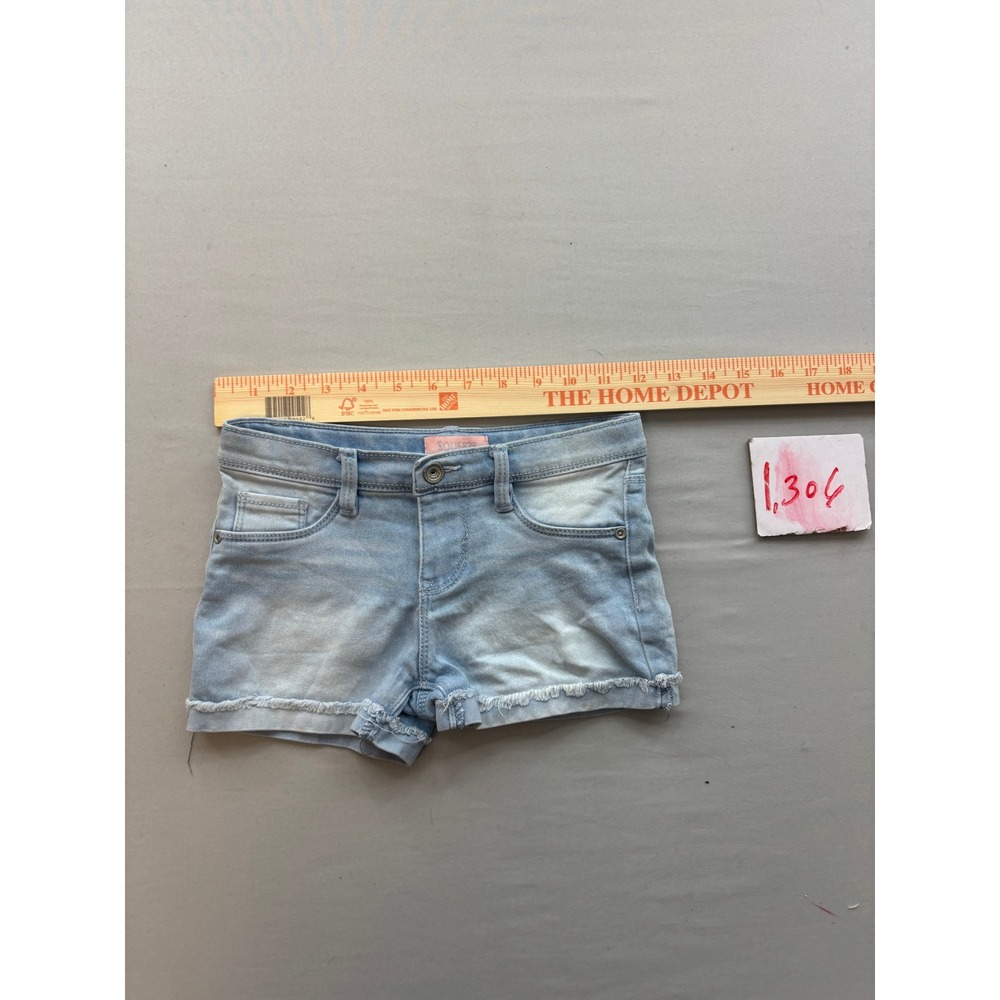 Squeeze Girls Light Wash Denim Shorts Frayed Hem Size 6X Stretch Casual Summer